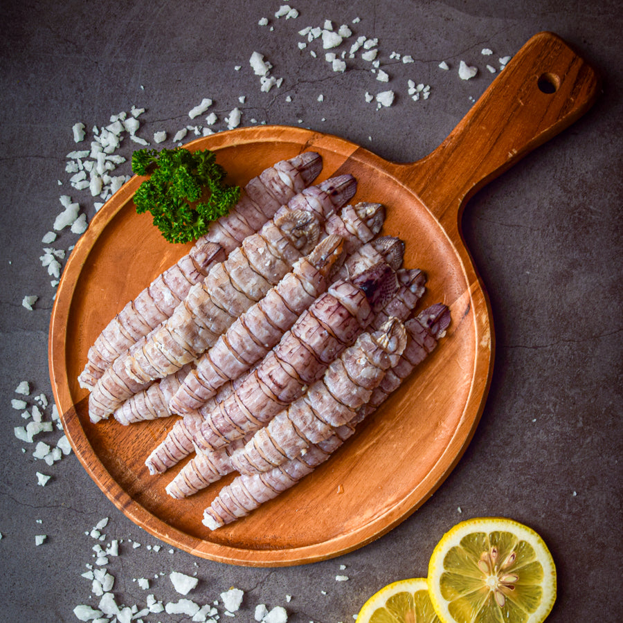 กั้งขาวต้มเเกะเปลือก