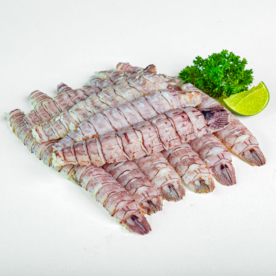 กั้งขาวต้มเเกะเปลือก